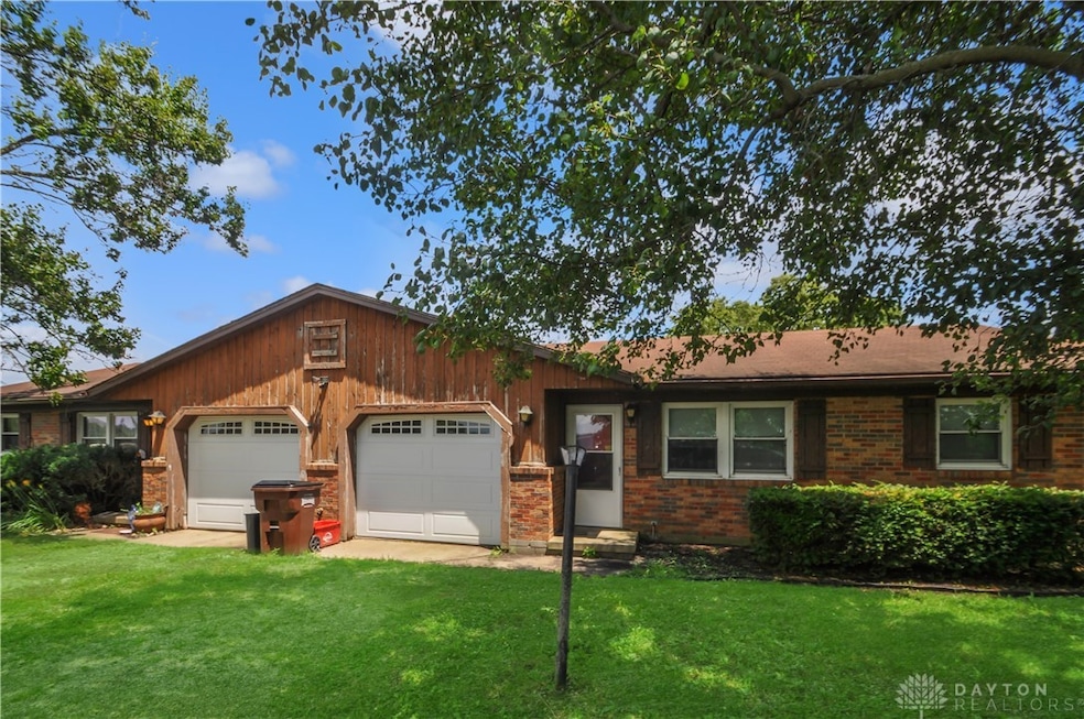 For Sale $199,900 • Co-Listing Agent