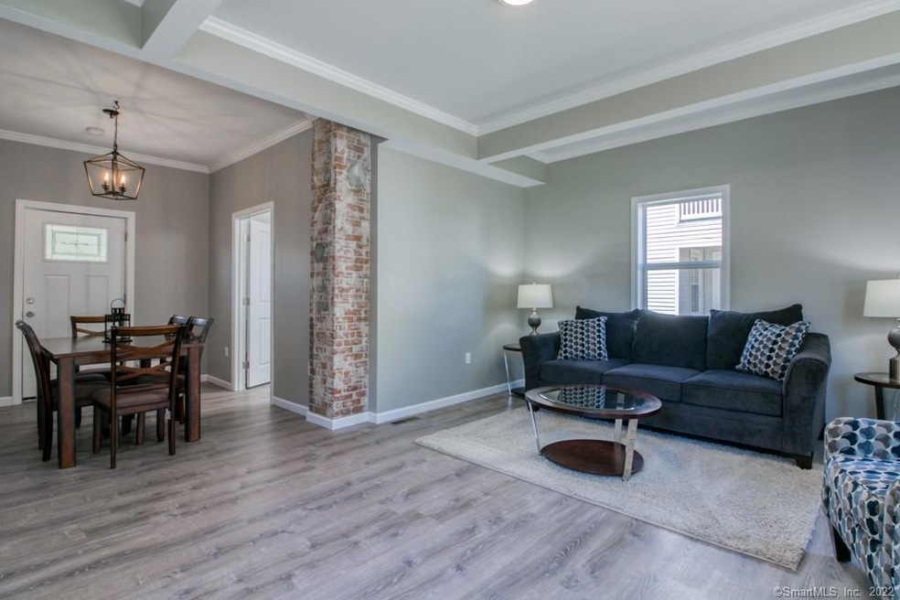 37 Windsor St, Enfield, CT 06082 - photo 1