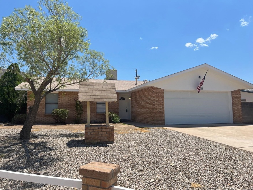 1528 Walnut Dr, Alamogordo, NM 88310 - photo 1