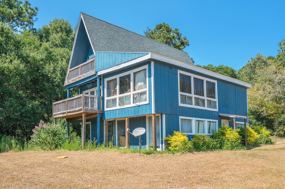 4194 Log Lake Rd, Holt, FL 32564 - photo 1