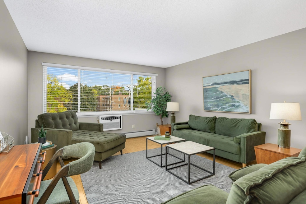 For Sale $174,900 • Co-Listing Agent