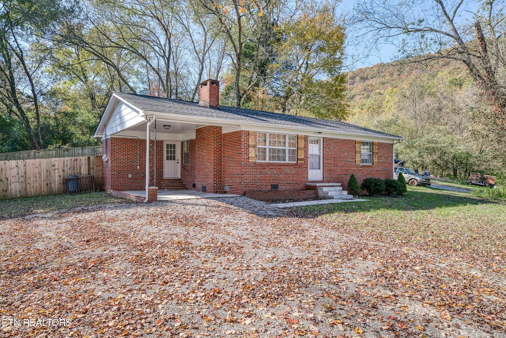 287 Watson Ave, Spring City, TN 37381 - photo 1