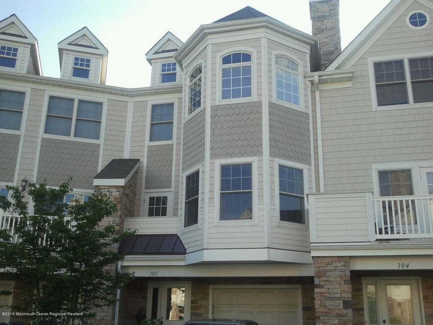 OceanVilla103