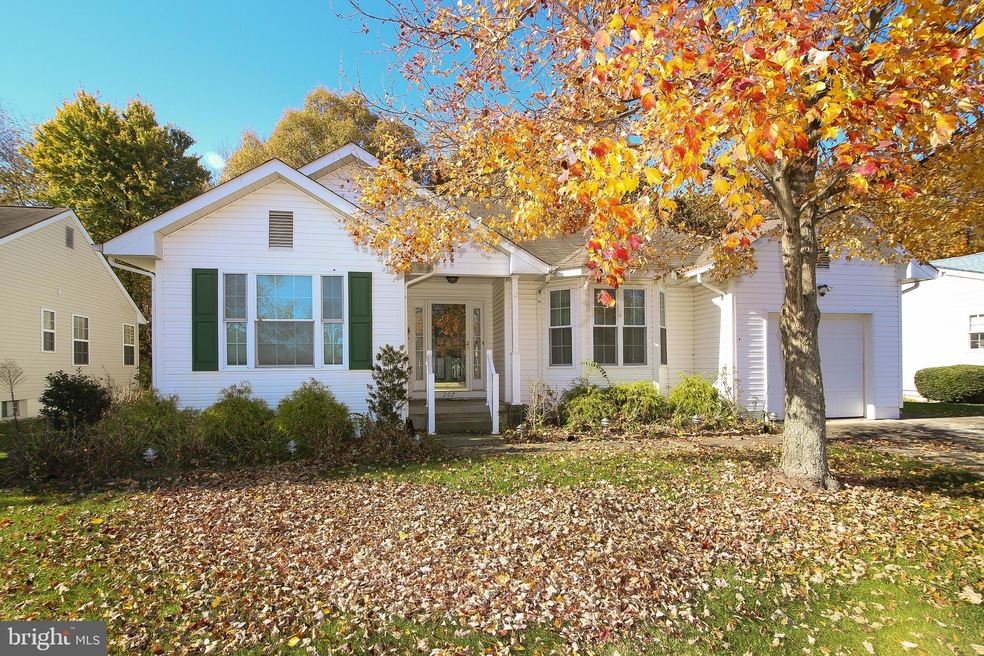 207 Fox Glove Trail, Mullica Hill, NJ 08062 - photo 1