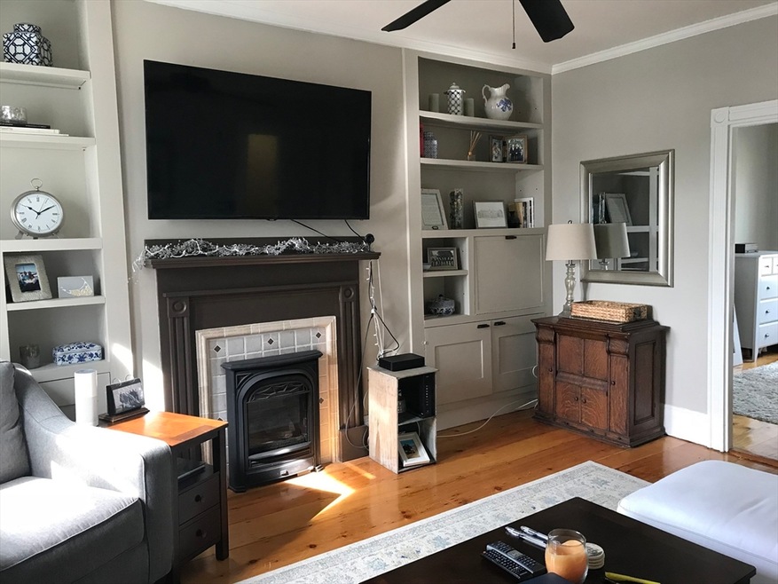 7 Allston St unit 3, Boston, MA 02129 - photo 1