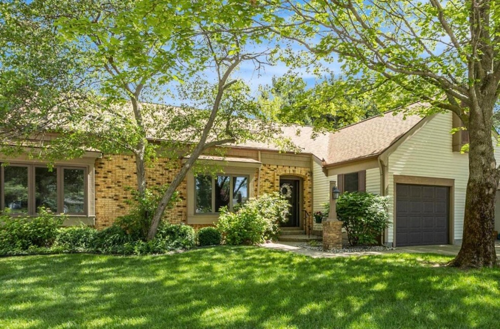 17652 Woodbridge Rd unit 2, Spring Lake, MI 49456 - photo 1