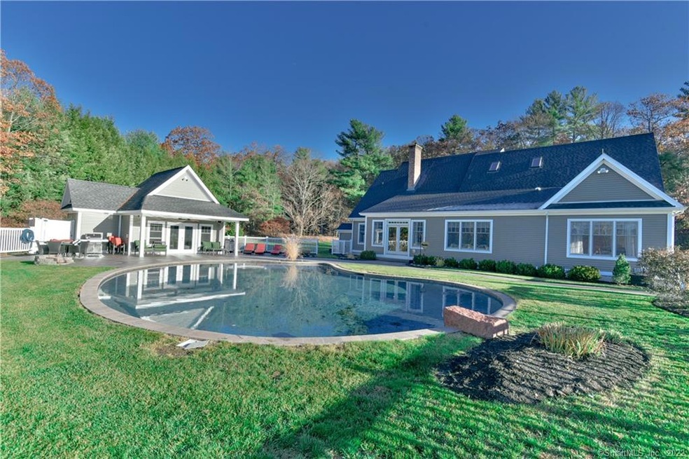 446 Senexet Rd, Woodstock, CT 06281 - photo 1