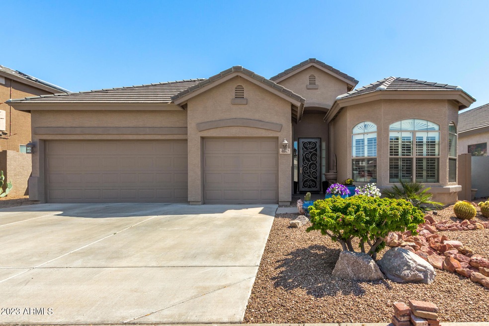 4317 W Summerside