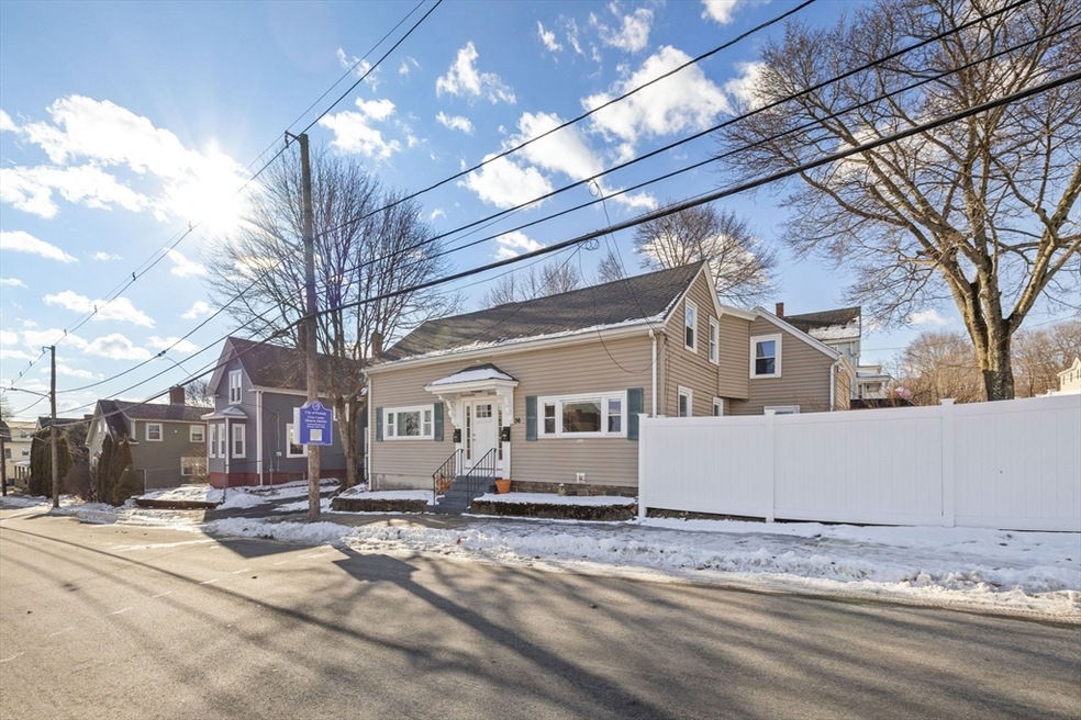 36 Franklin St unit 2, Peabody, MA 01960 - photo 1