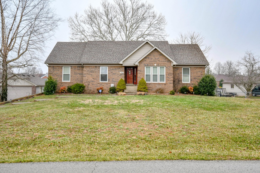 593 Wava Dr, Mount Washington, KY 40047 - photo 1