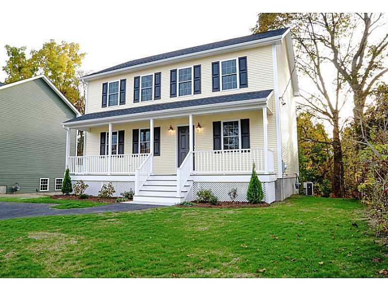 16 Stoneham St, Cranston, RI 02920 - photo 1