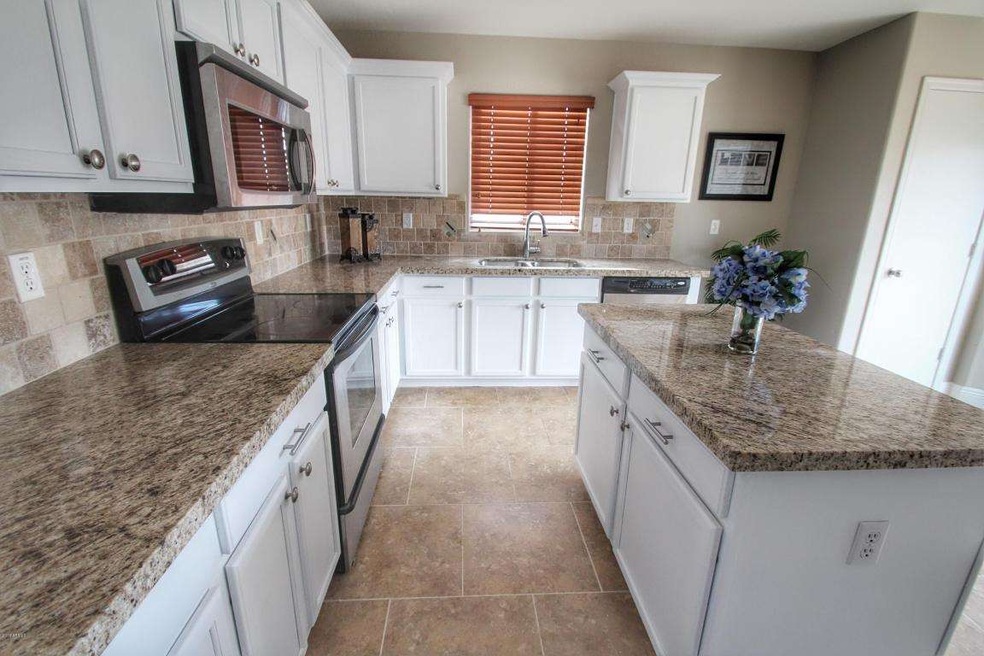 12994 Primrose Dream Kitchen