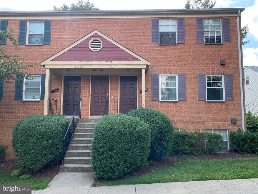 11767 Carriage House Dr, Silver Spring, MD 20904 - photo 1