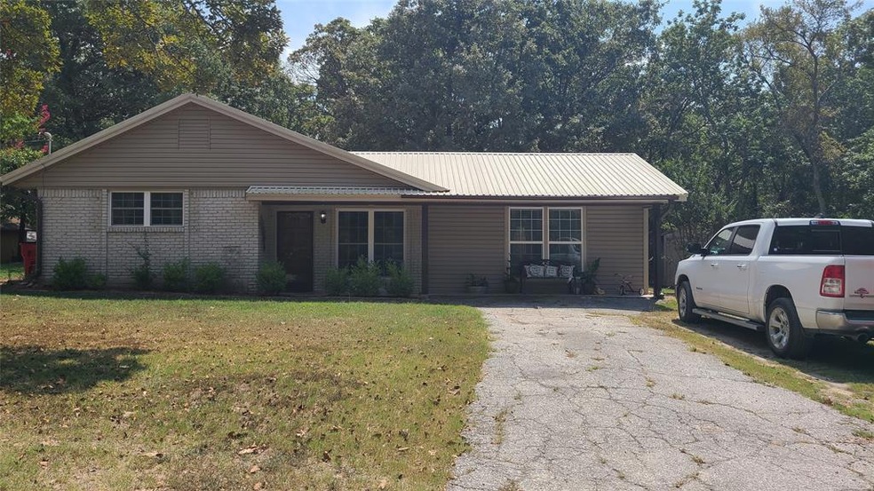 340 County Road 2521, Bonham, TX 75418 - photo 1