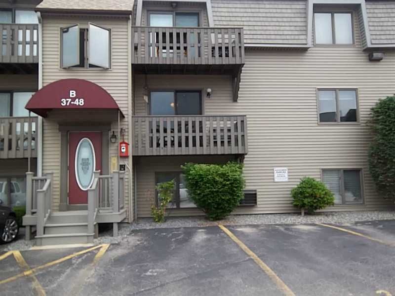 42 Village Ct, West Warwick, RI 02893 - photo 1