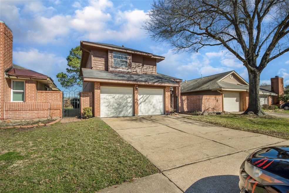 16158 Golden Sands Dr, Houston, TX 77095 - photo 1