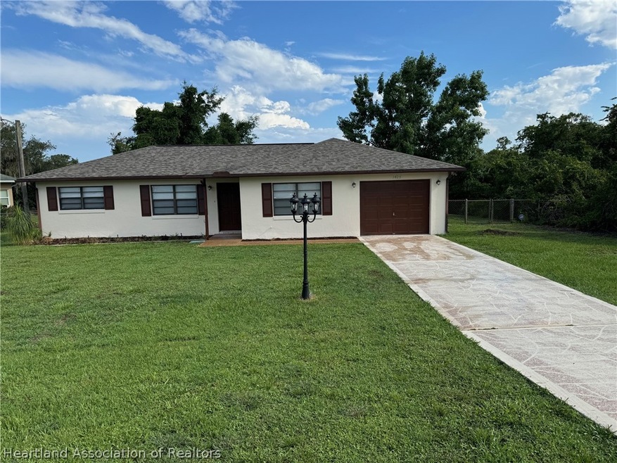 1425 Jersey St NE, Lake Placid, FL 33852 - photo 1