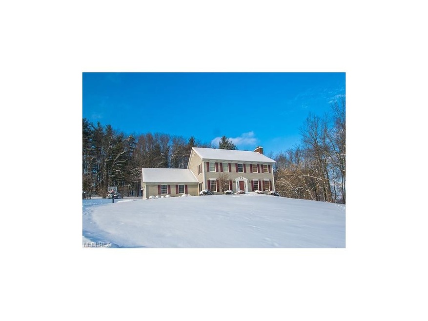 Wonderful home on 4.3 acres in a country setting l