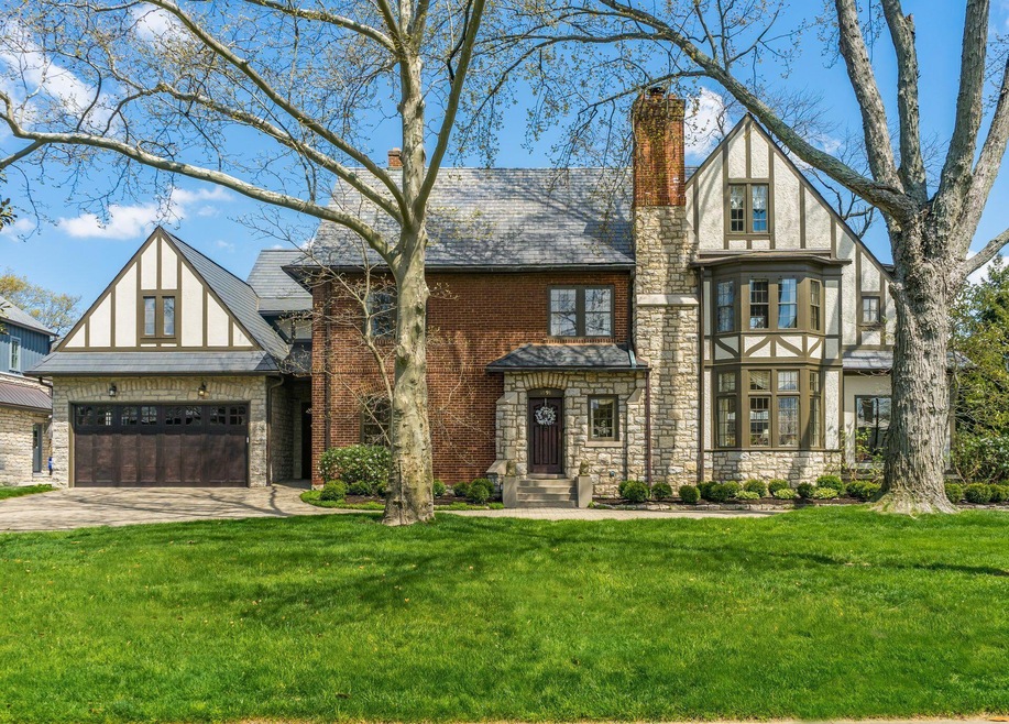 WELCOME HOME!