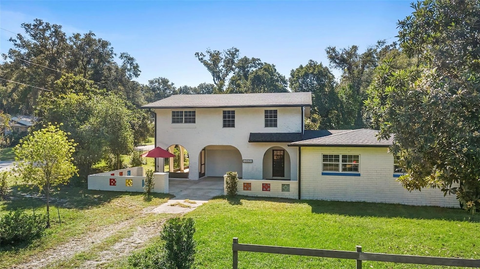 1520 W Beresford Ave, Deland, FL 32720 - photo 1