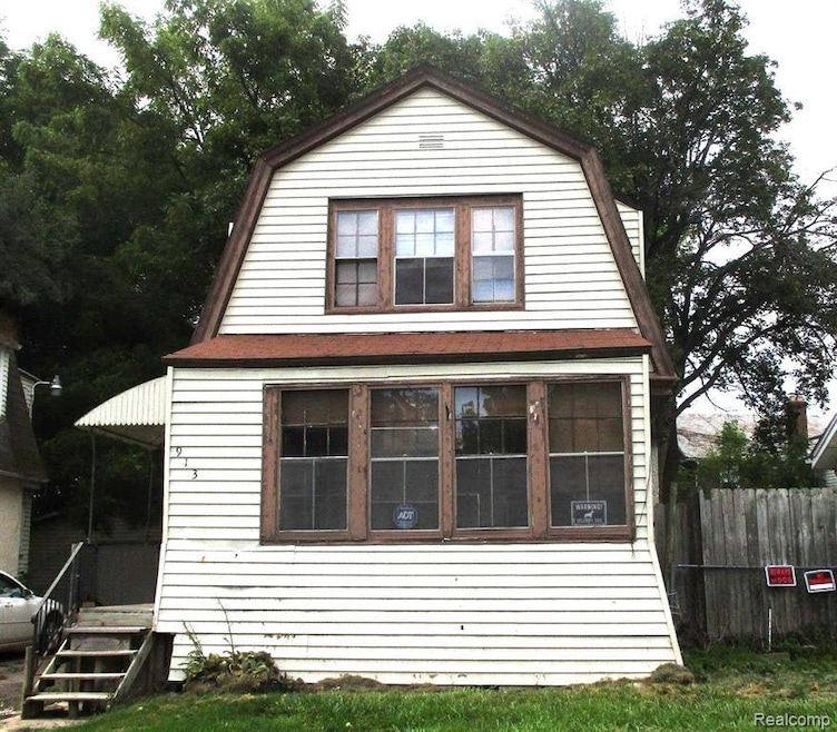 913 Blair St, Flint, MI 48504 - photo 1