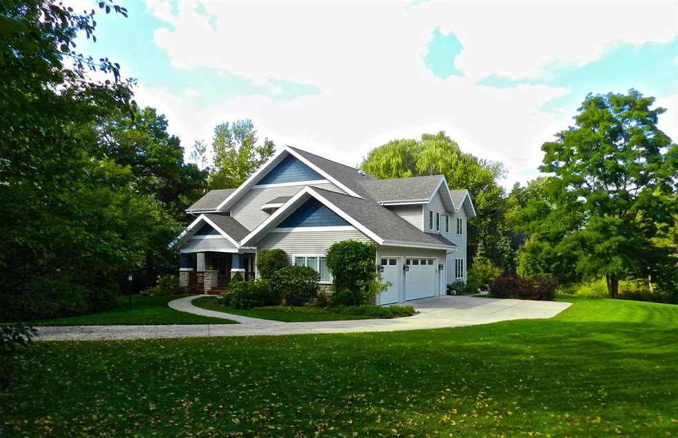 5486 Maves Rd, Fitchburg, WI 53711 - photo 1