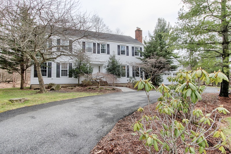 38 Mabro Dr, Denville, NJ 07834 - photo 1