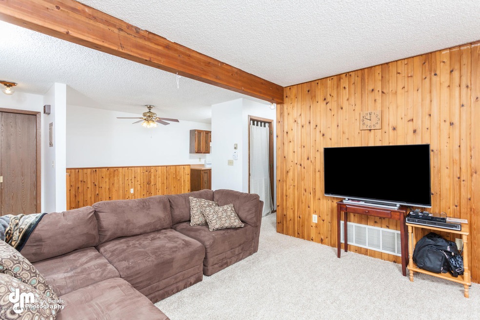 2200 Minerva Way B4 Anchorage-large-010-