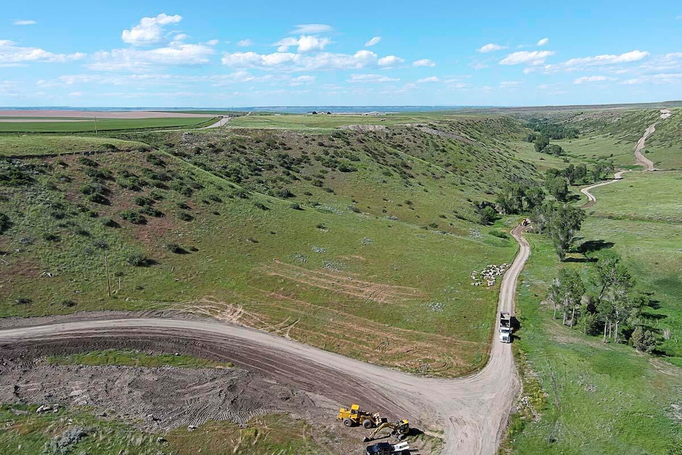 Multiple large tracts near Billings