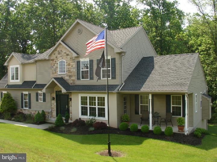 5 Northridge Dr E, Mohnton, PA 19540 - photo 1