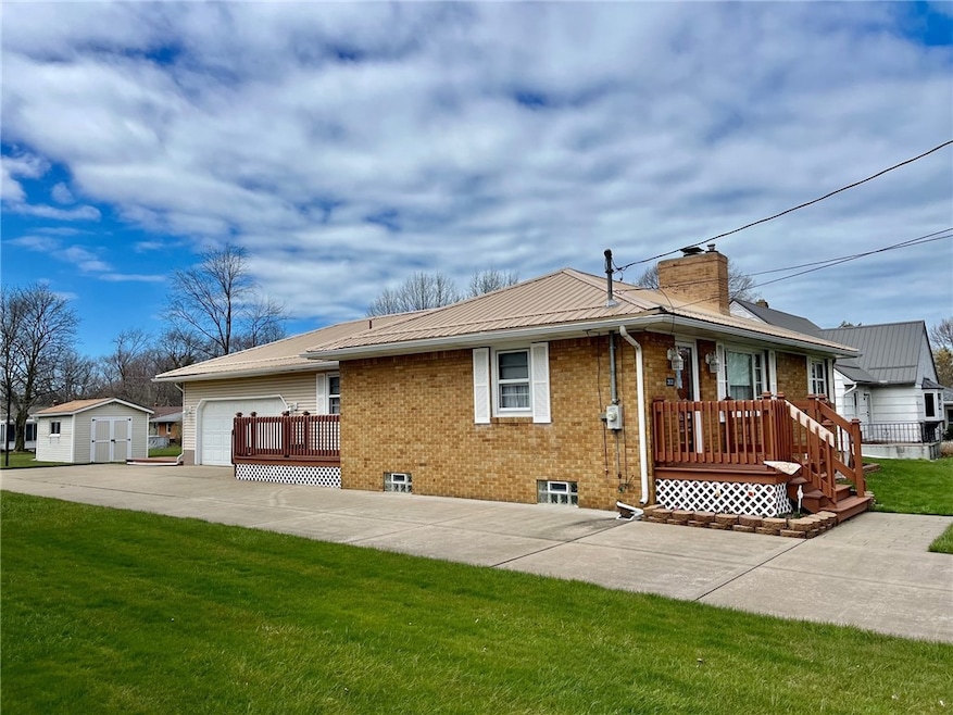 2830 Bement St, Erie, PA 16506 - photo 1