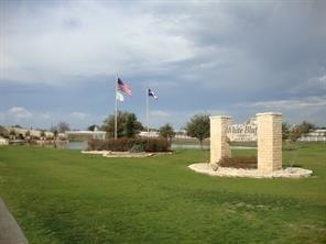 18167 Woodside Dr, Whitney, TX 76692 - photo 1