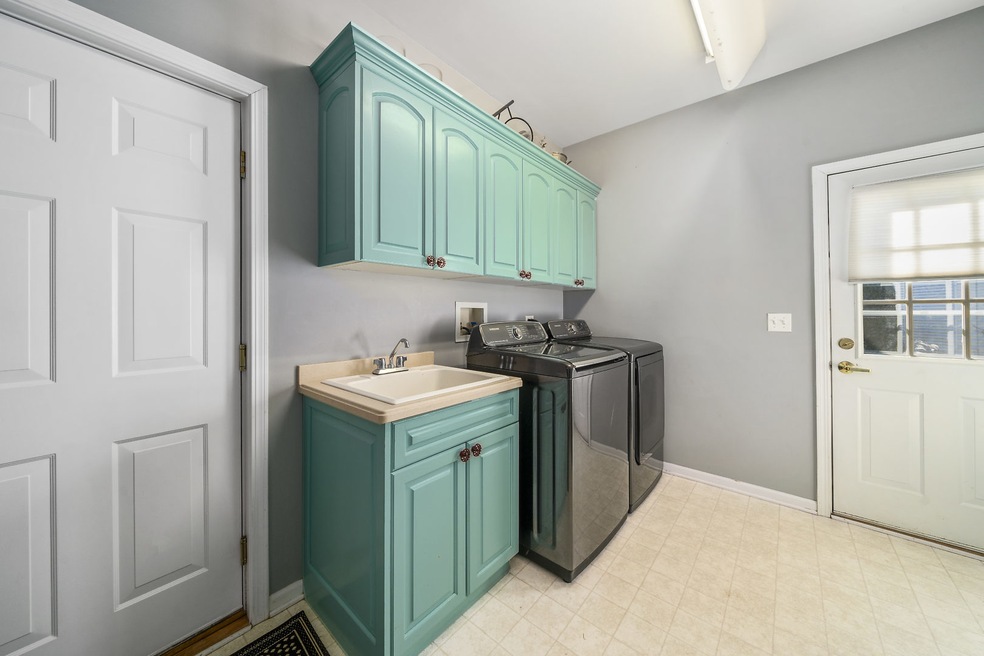 717 Norway Place, Oswego, IL 60543 - photo 1