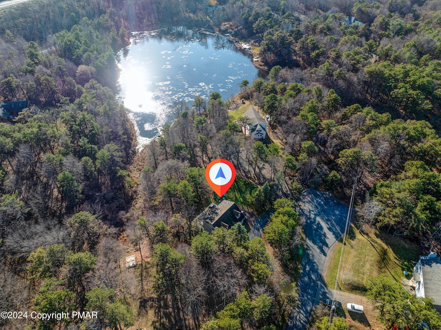 119 S Clover Ct, Long Pond, PA 18334 - photo 1