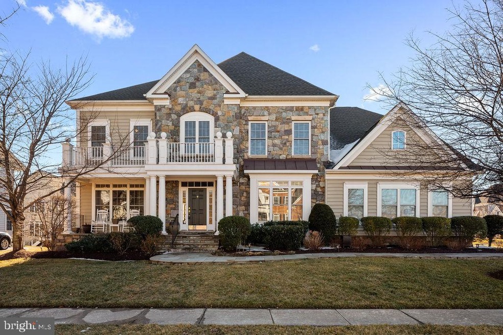 43467 Mountcastle Dr, Chantilly, VA 20152 - photo 1