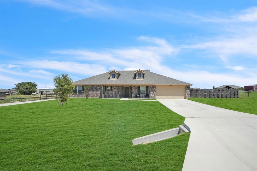 120 Knoll Ln, Decatur, TX 76234 - photo 1