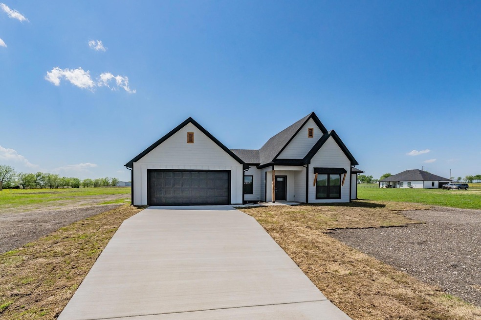 630 E Pecan Tree Rd, Waxahachie, TX 75165 - photo 1