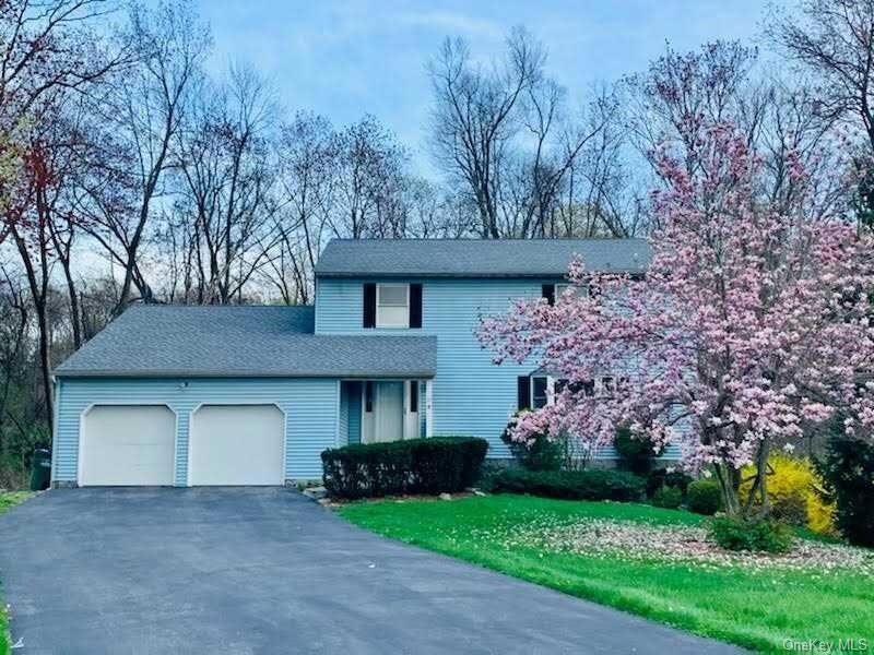 11 Schnabl Ct, Wappingers Falls, NY 12590 - photo 1