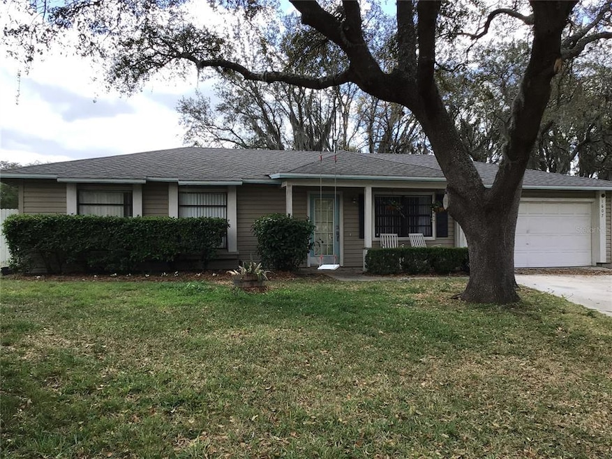 curb appeal with private swing