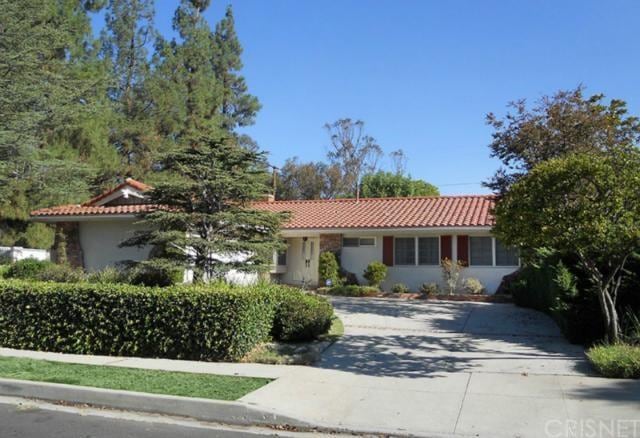 Beautiful curb appeal