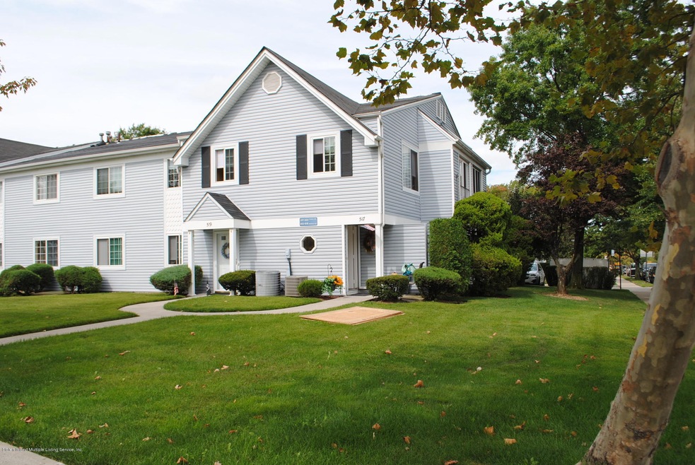 519 Correll Ave unit 1, Staten Island, NY 10309 - photo 1