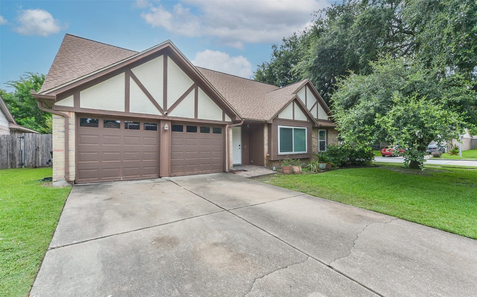 7202 Barton Oaks Dr, Houston, TX 77095 - photo 1