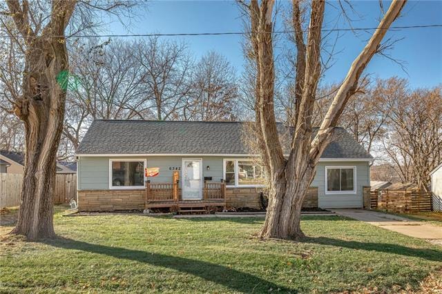 6342 Switzer Lane Shawnee, KS 66203 -