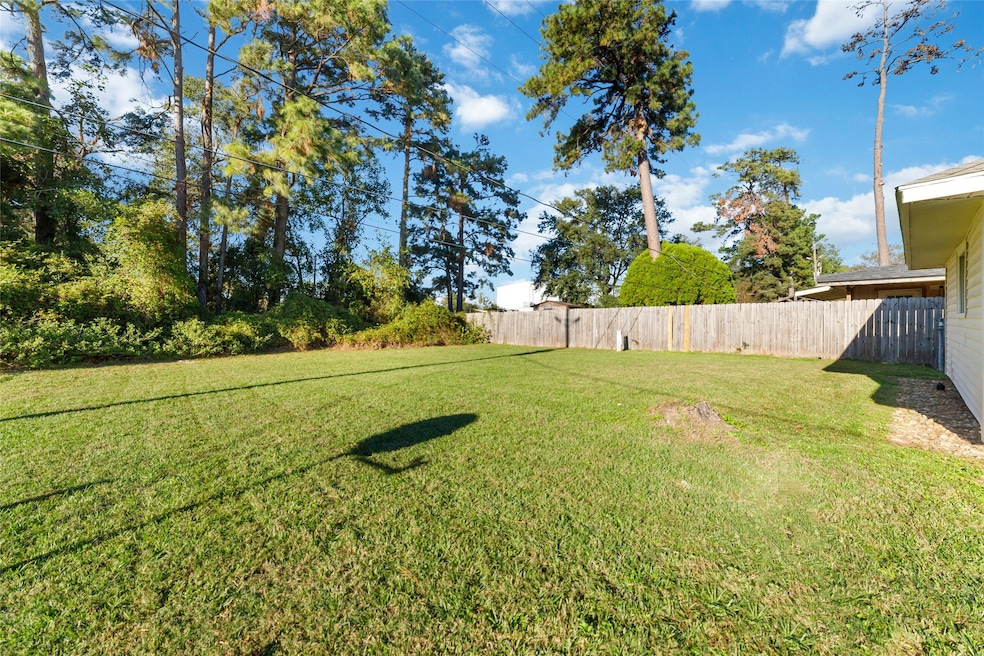 29631 Brookchase Dr, Spring, TX 77386 - photo 1