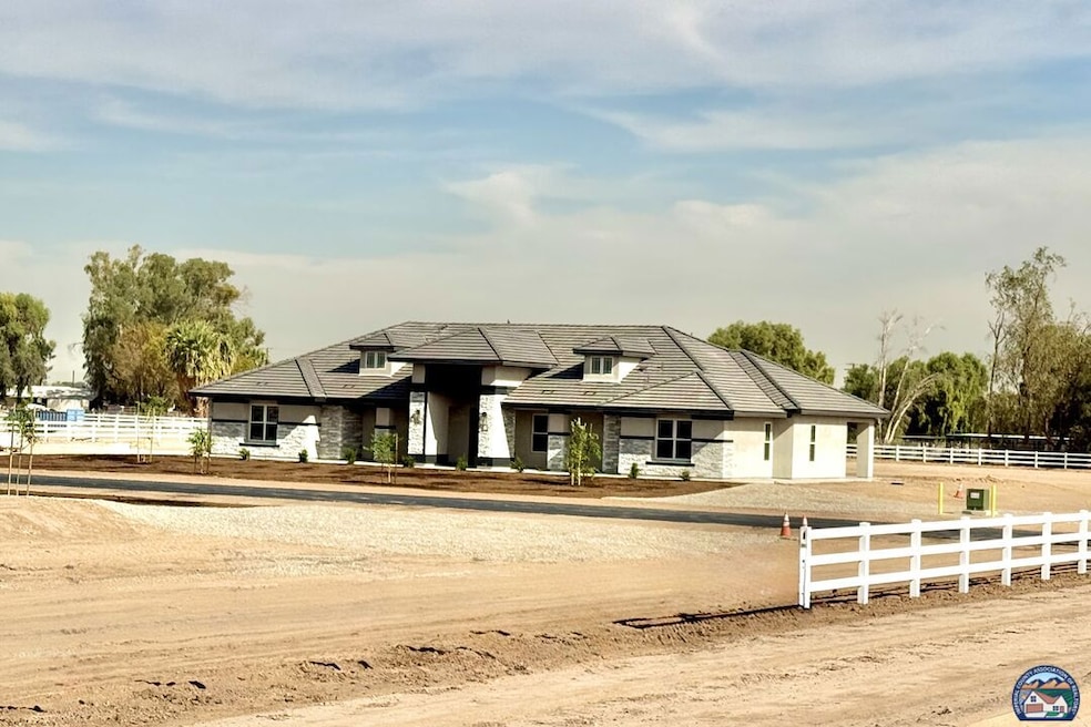 1810 Jana Dee Rd unit Lot 4, El Centro, CA 92243 - photo 1