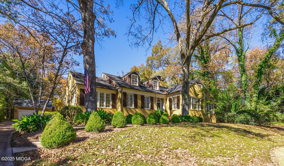 1158 Jackson Springs Rd, Macon, GA 31211 - photo 1