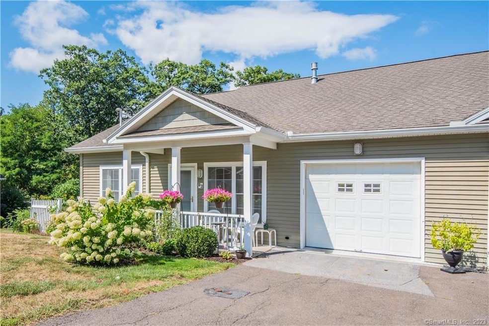 174 Wallens St unit D3, Winsted, CT 06098 - photo 1