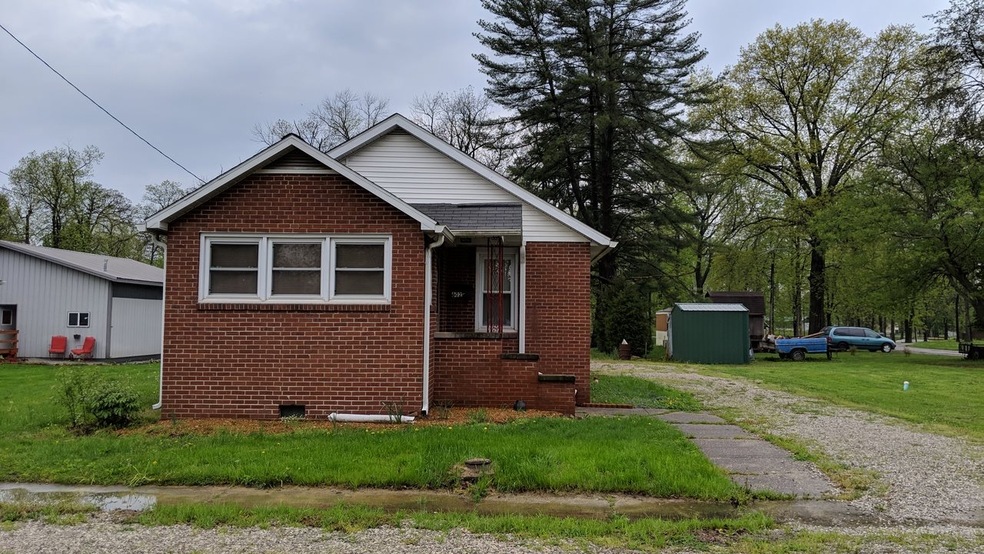 602 S Spring St, Odon, IN 47562 - photo 1