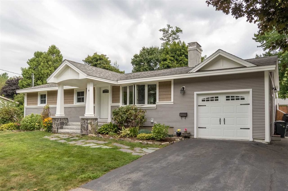 9 Suzanne Dr, Portsmouth, NH 03801 - photo 1