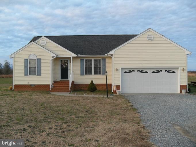 1805 Howerton Rd, Dunnsville, VA 22454 - photo 1